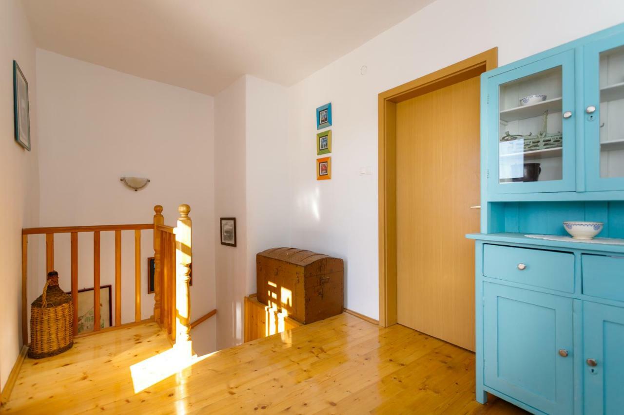 Kras Apartment Ane מראה חיצוני תמונה