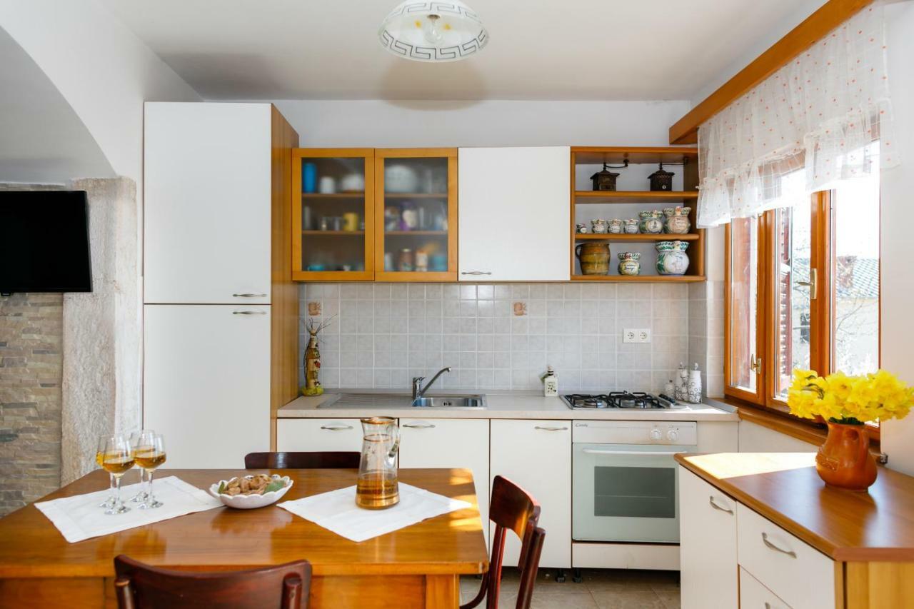 Kras Apartment Ane מראה חיצוני תמונה